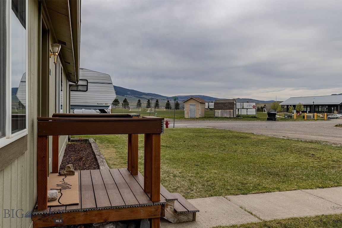 1207 W Reservoir St Livingston, MT 59047 - Thumbnail 4