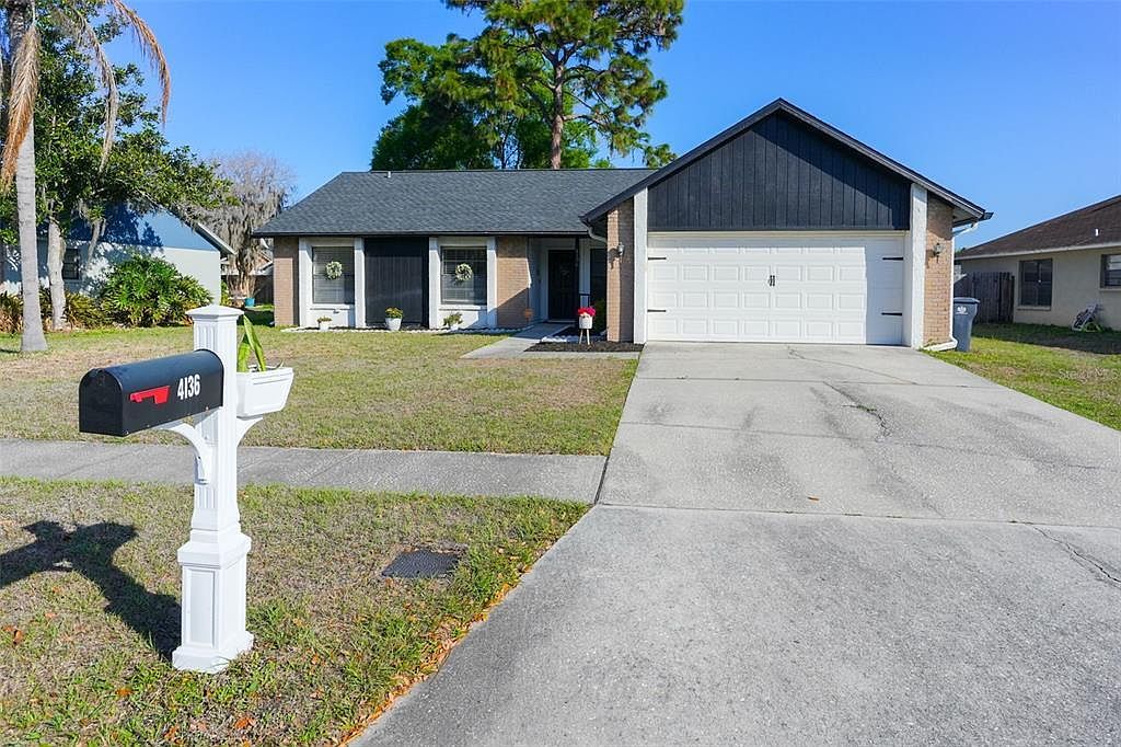 4136 Spring Way Cir Valrico, FL 33596 - Thumbnail 4