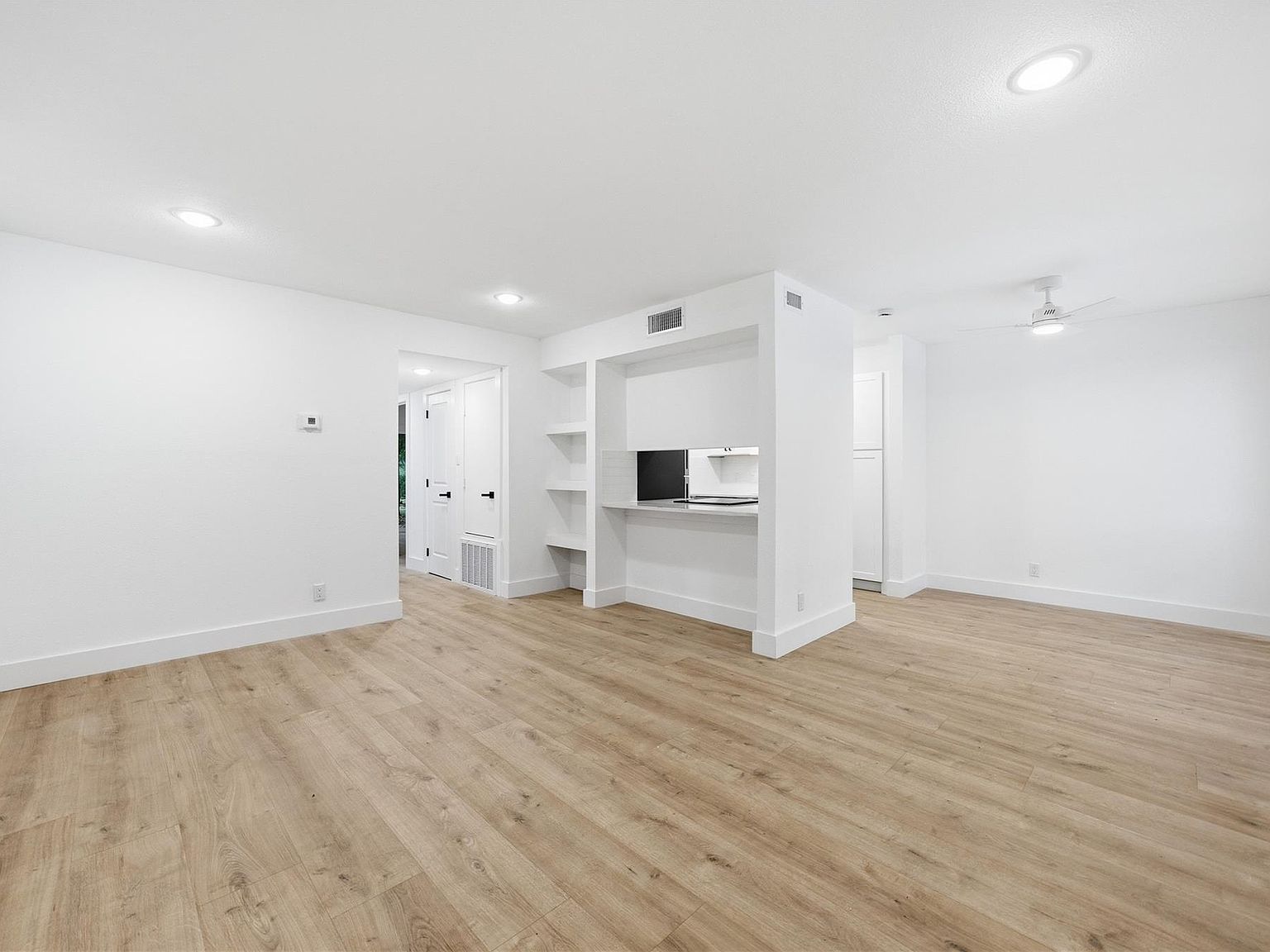 500 E Riverside Dr APT 133 Austin, TX 78704 - Thumbnail 4