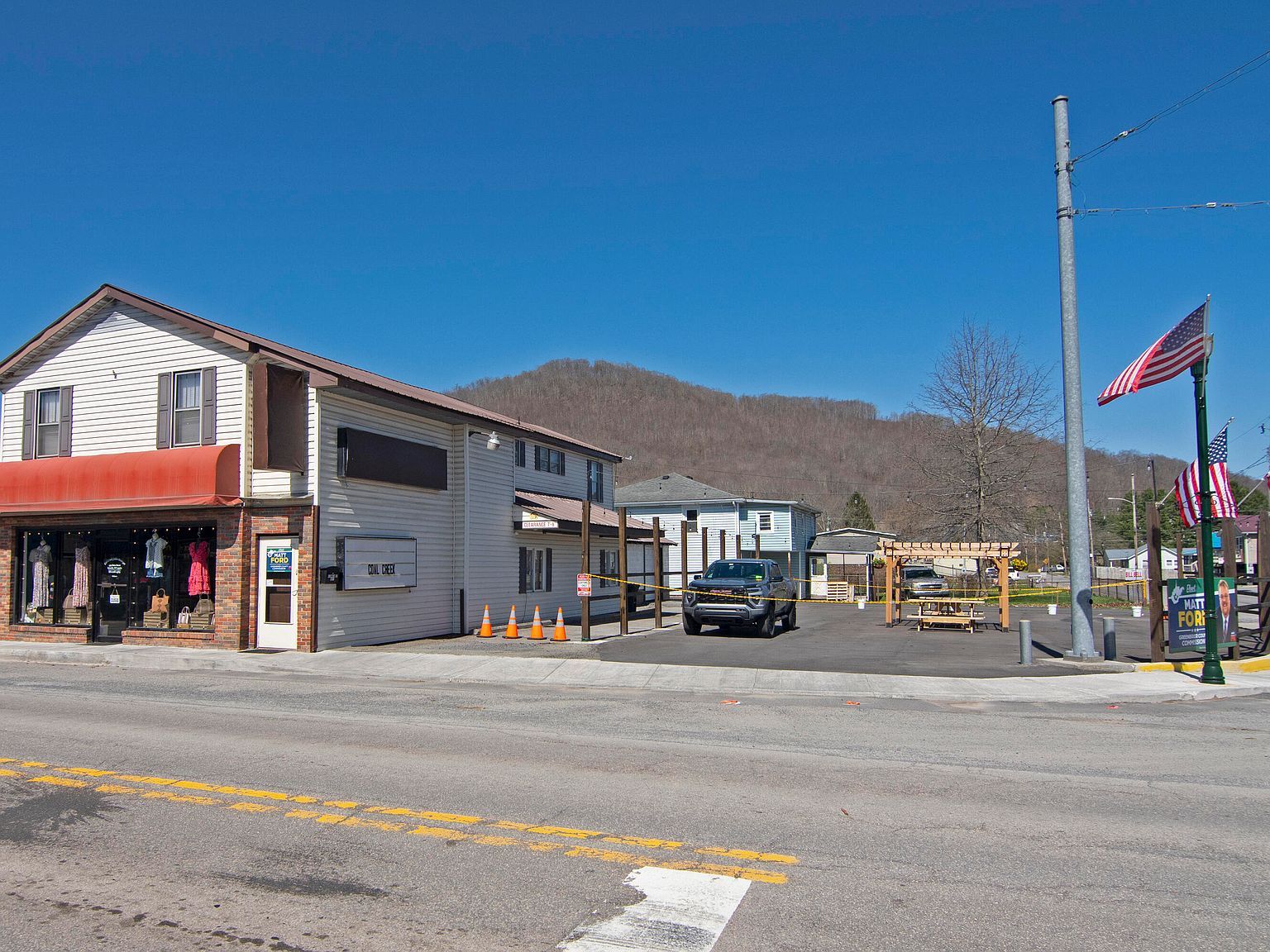 439 Main St E Rainelle, WV 25962 - Thumbnail 4