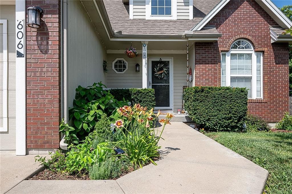 606 Briar Ln Kearney, MO 64060 - Thumbnail 4