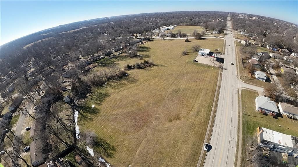 7905 High Grove Rd Grandview, MO 64030 - Thumbnail 4