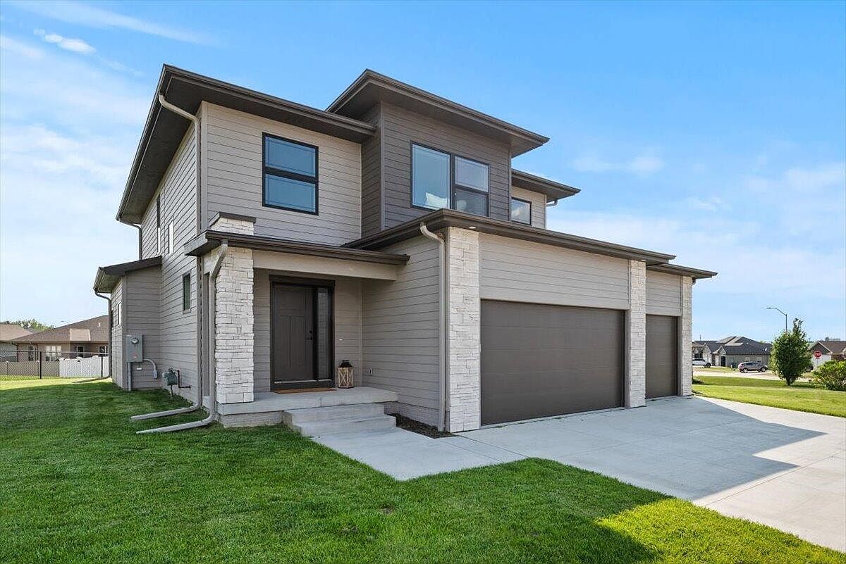 202 Augusta Dr Treynor, IA 51575 - Thumbnail 4