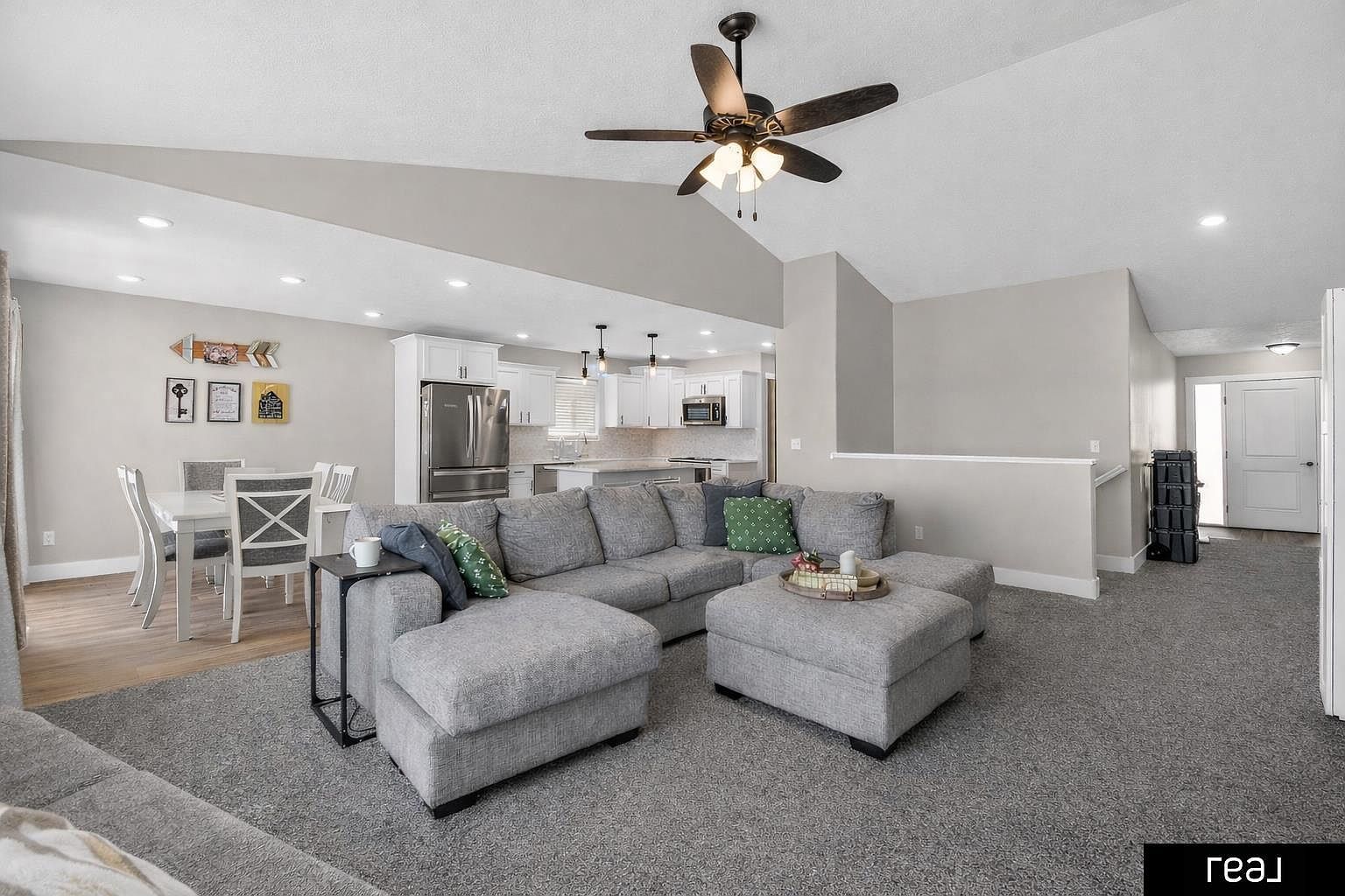 1653 Stonewood Ave Grand Island, NE 68803 - Thumbnail 4