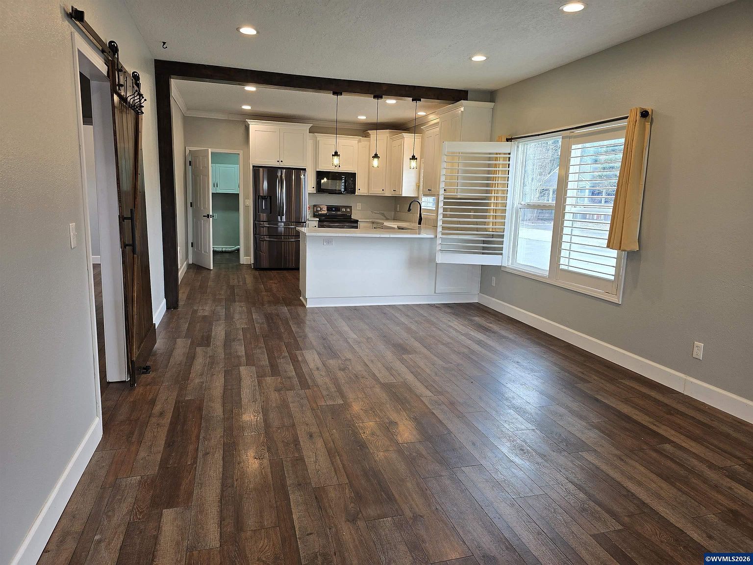 302 Jersey St Silverton, OR 97381 - Thumbnail 4