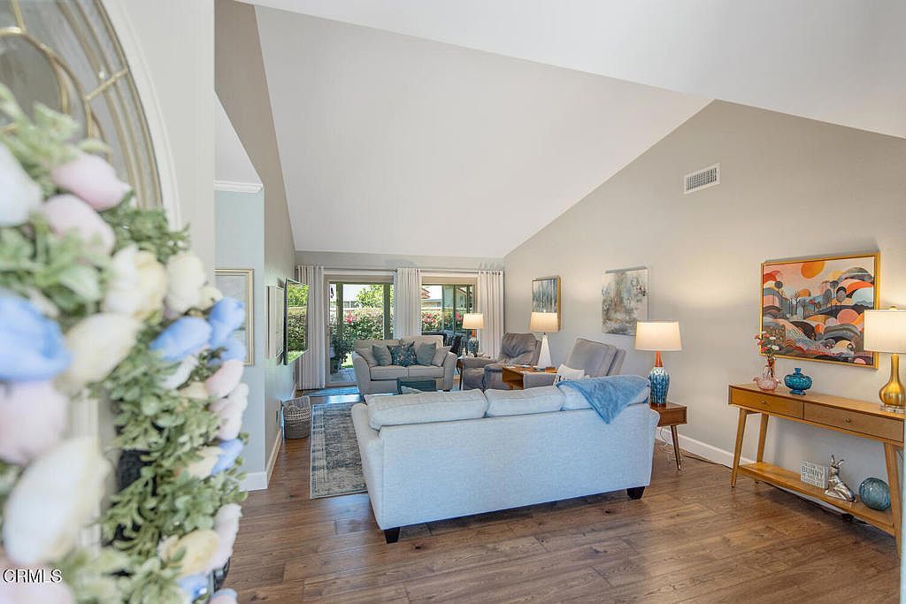 31330 Village 31 Camarillo, CA 93012 - Thumbnail 4