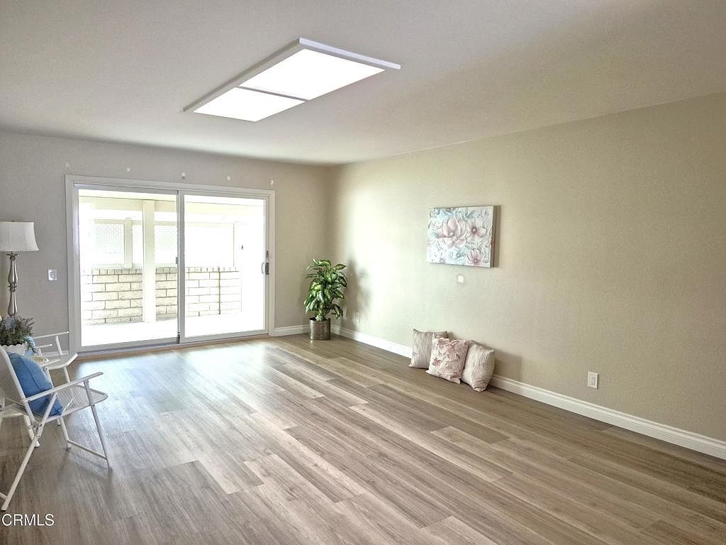 13215 Village 13 Camarillo, CA 93012 - Thumbnail 4