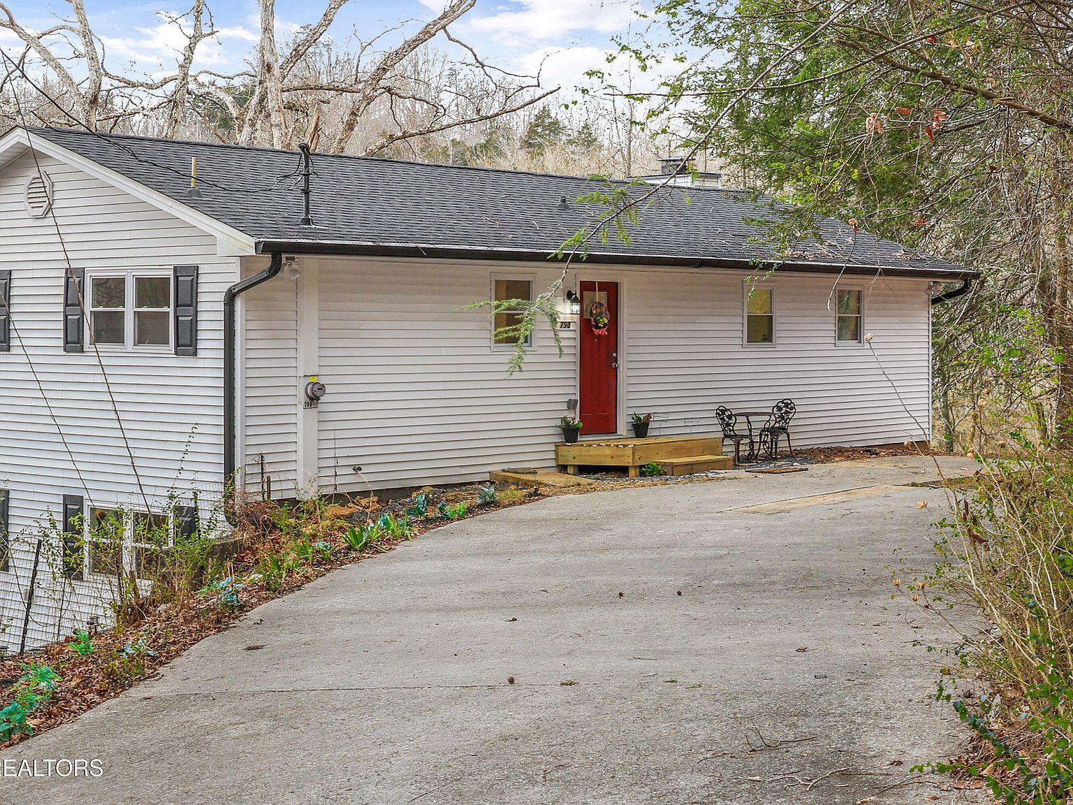 790 Sulphur Springs Rd Clinton, TN 37716 - Thumbnail 4