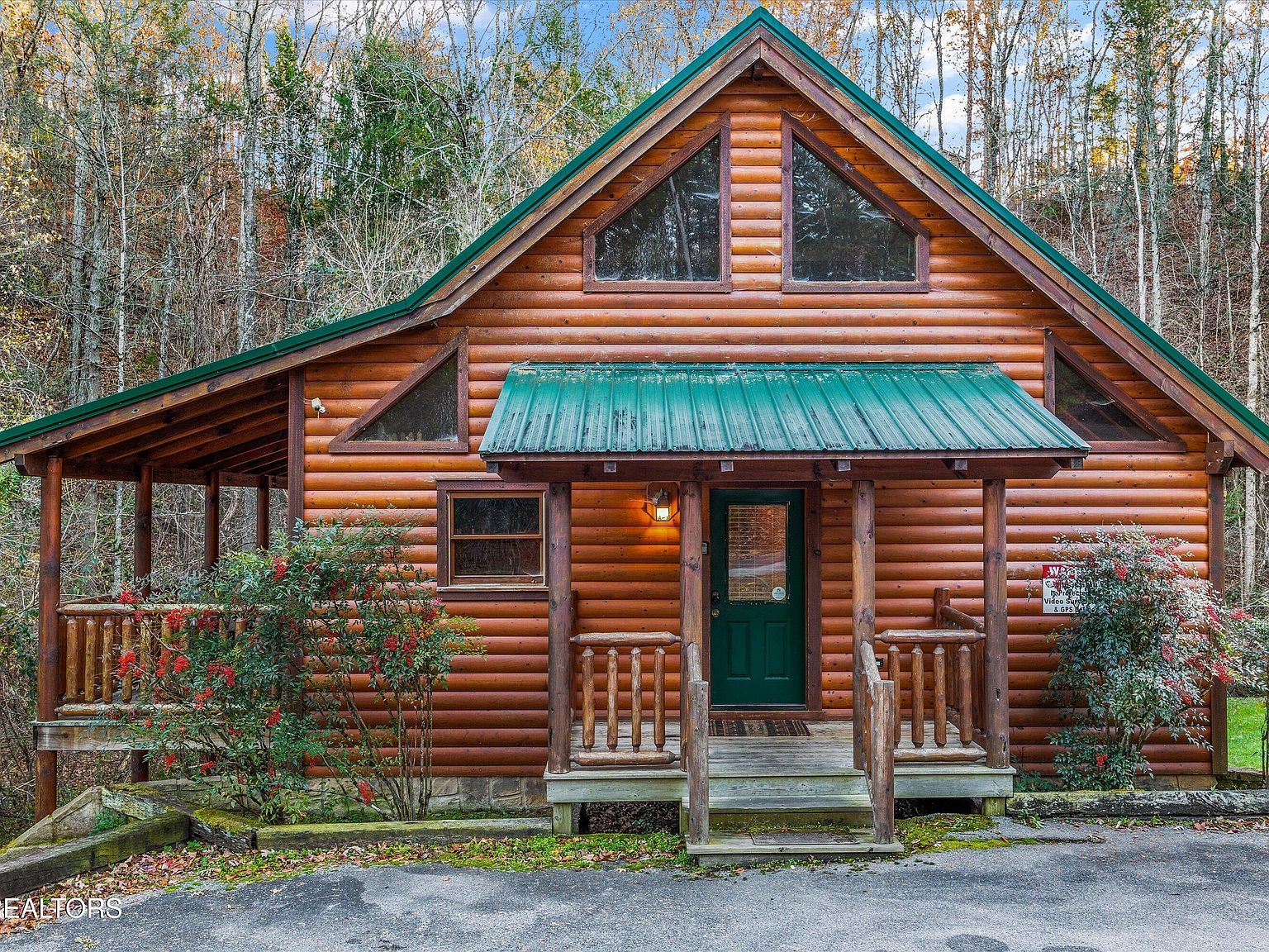 1323 Zachary Thomas Ln Sevierville, TN 37876 - Thumbnail 4