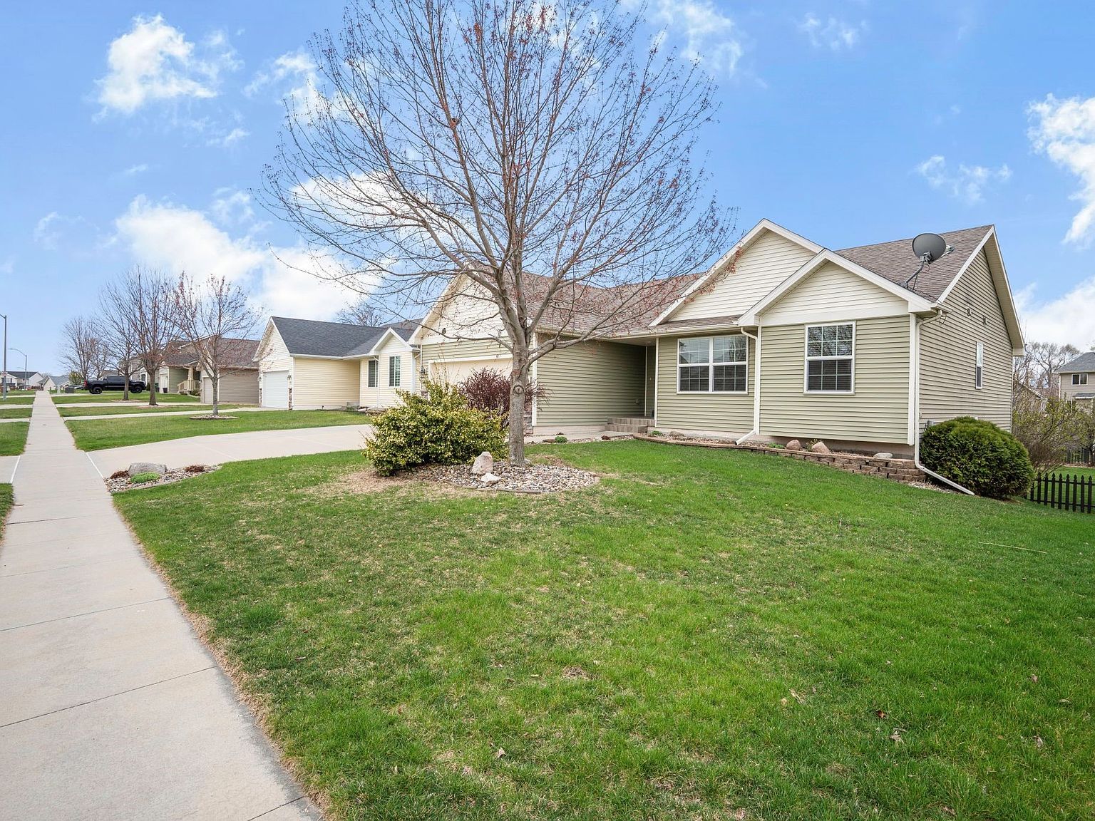 6005 Pine Ridge St Johnston, IA 50131 - Thumbnail 4