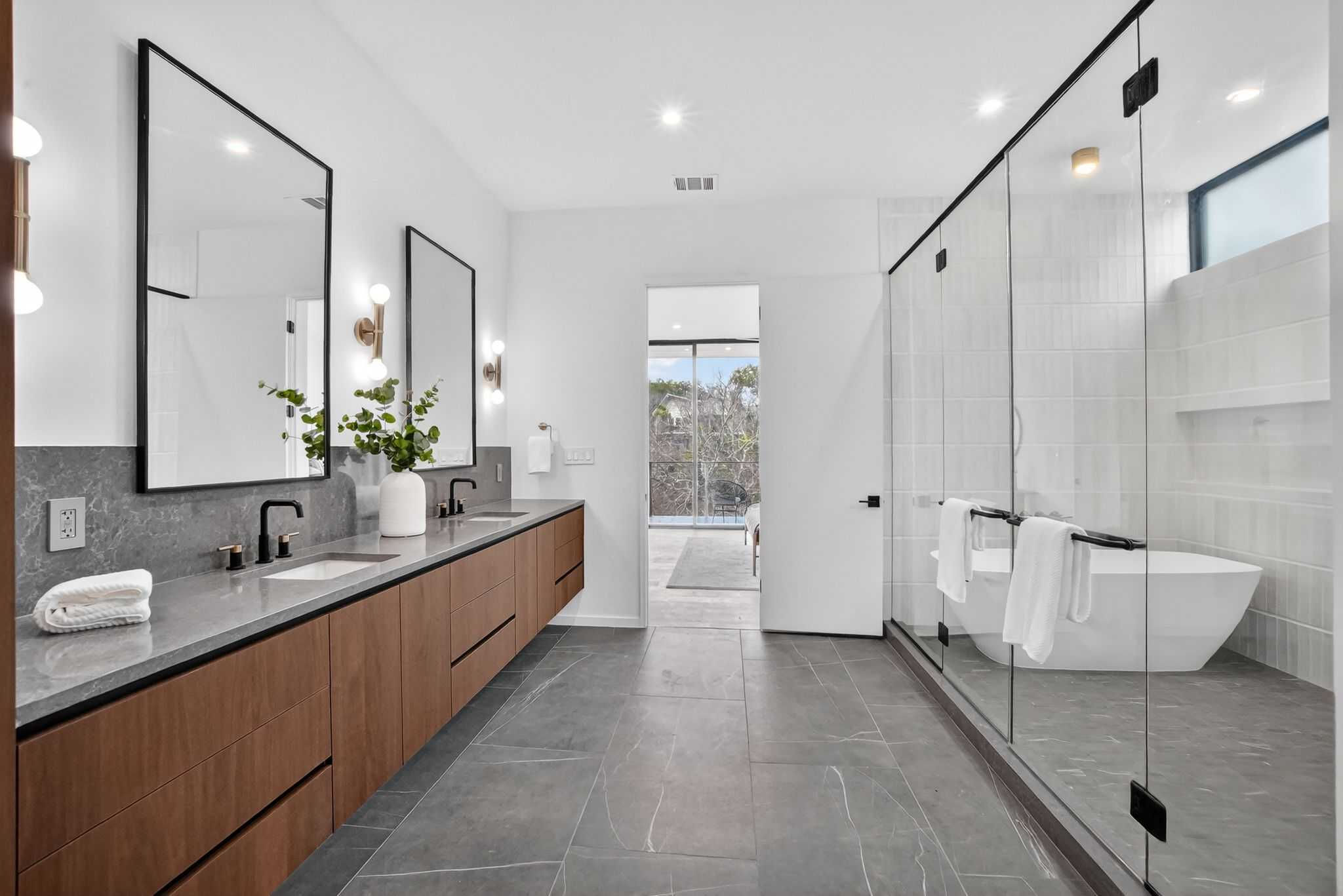 2319 Cypress Point East, Austin, TX, USA, 78746 - Thumbnail 4