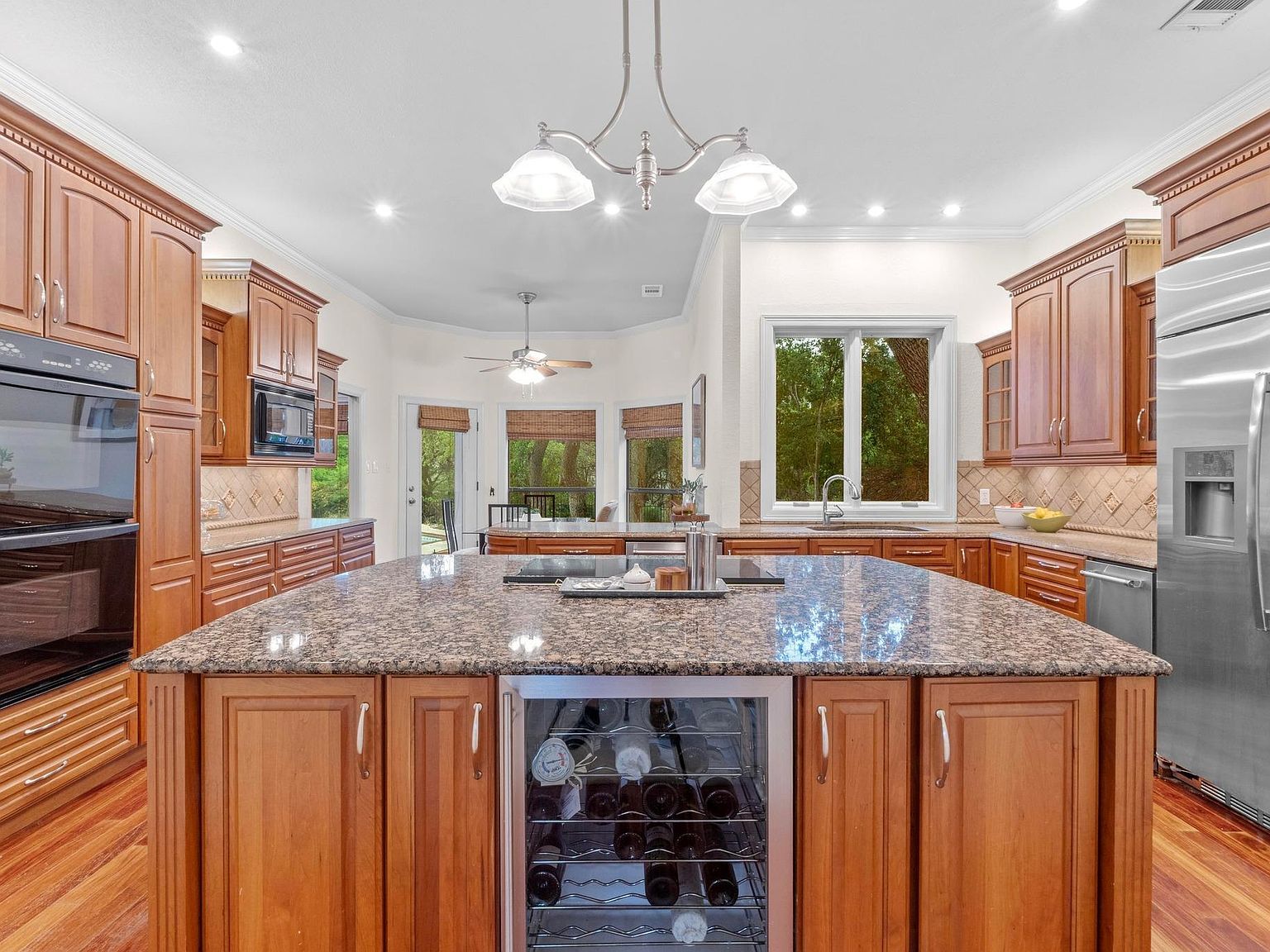 8900 Bell Mountain Dr Austin, TX 78730 - Thumbnail 4