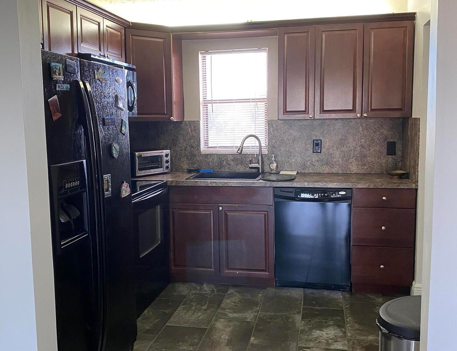 9355 SW 8th St APT 305 Boca Raton, FL 33428 - Thumbnail 4