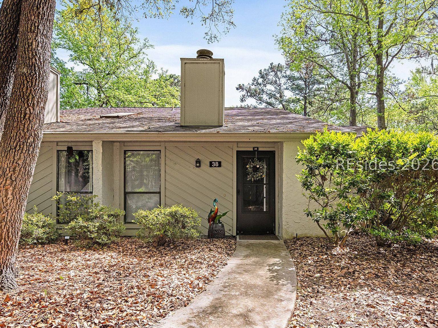 96 Mathews Dr APT 38 Hilton Head Island, SC 29926 - Thumbnail 4