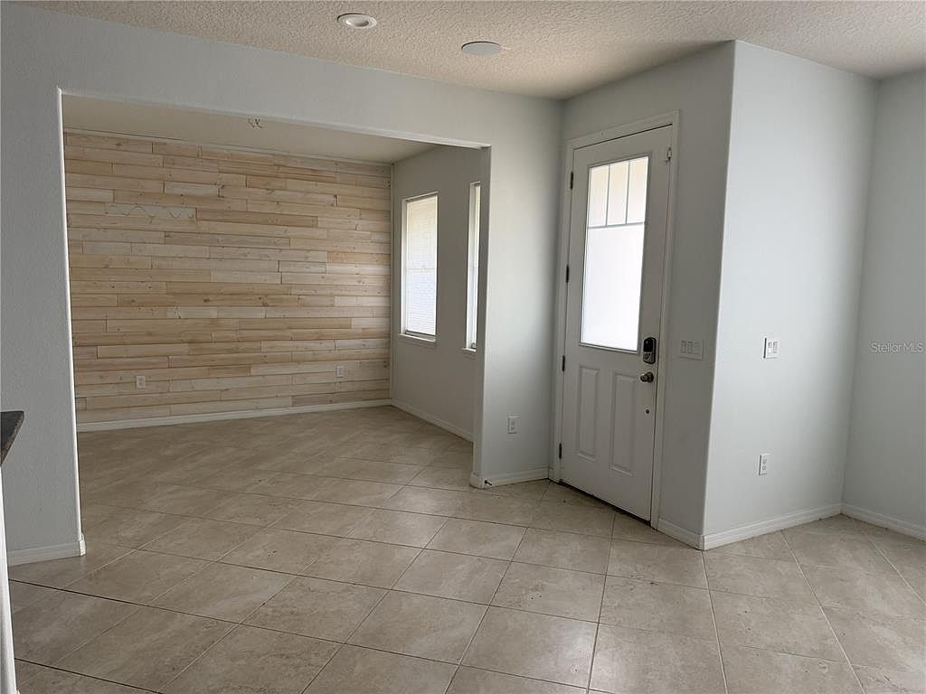 2615 Palisade Blvd Kissimmee, FL 34741 - Thumbnail 4