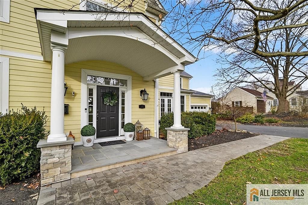 10 Evans Dr Cranbury, NJ 08512 - Thumbnail 4