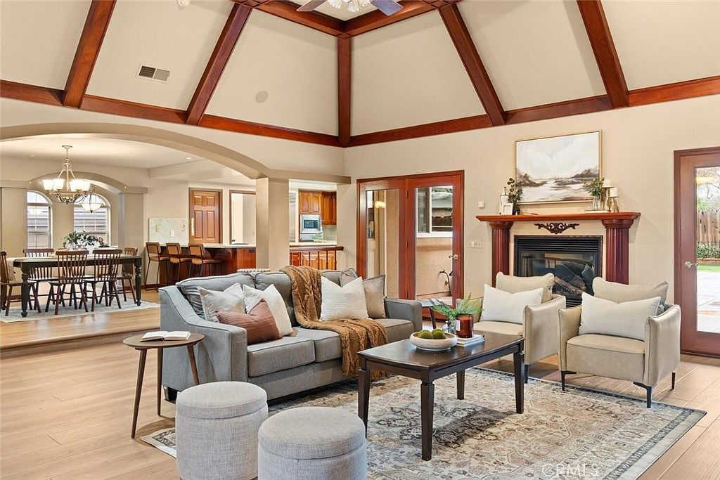 115 Brookvine Cir Chico, CA 95973 - Thumbnail 4