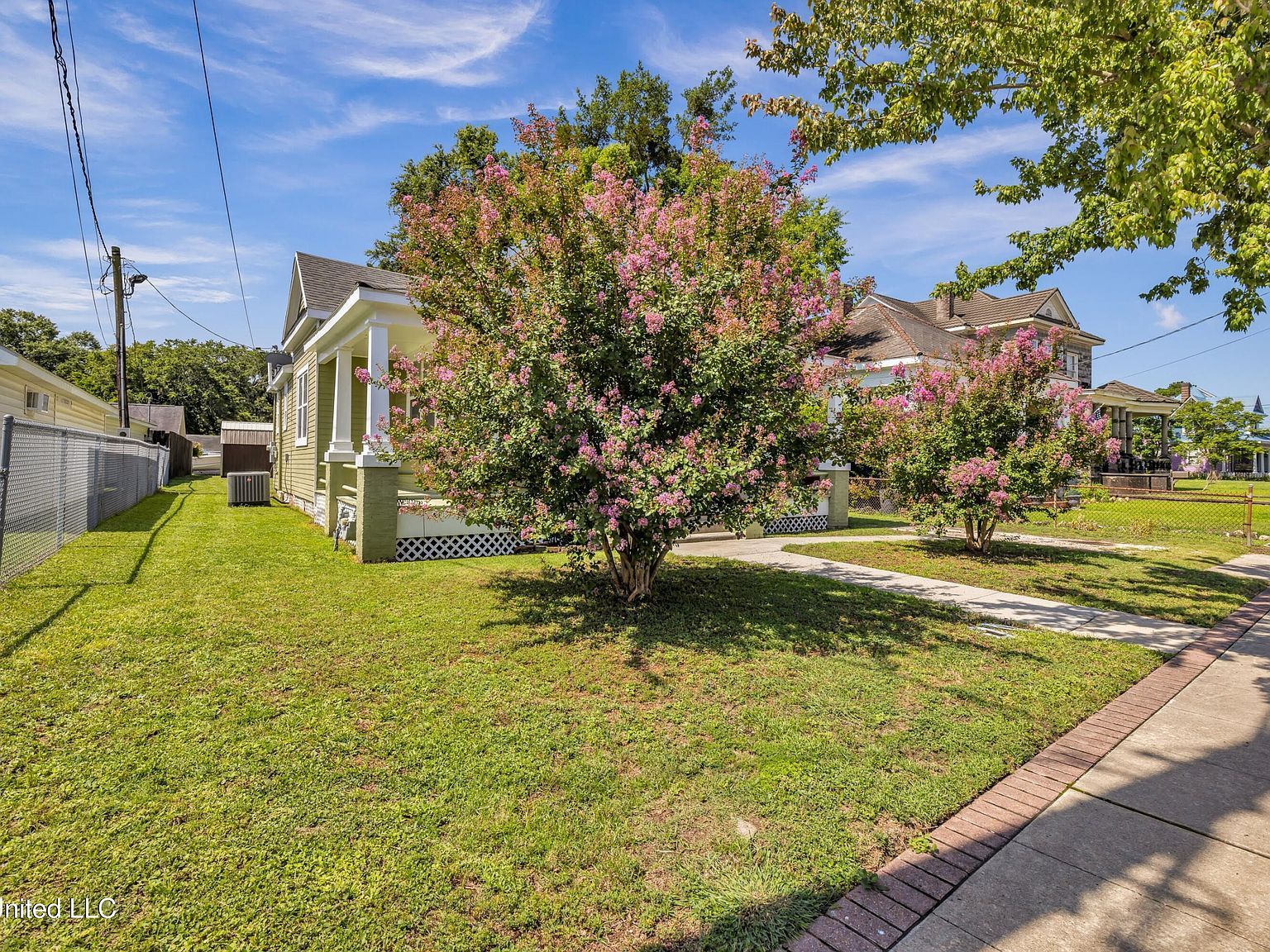 547 Howard Ave Biloxi, MS 39530 - Thumbnail 4