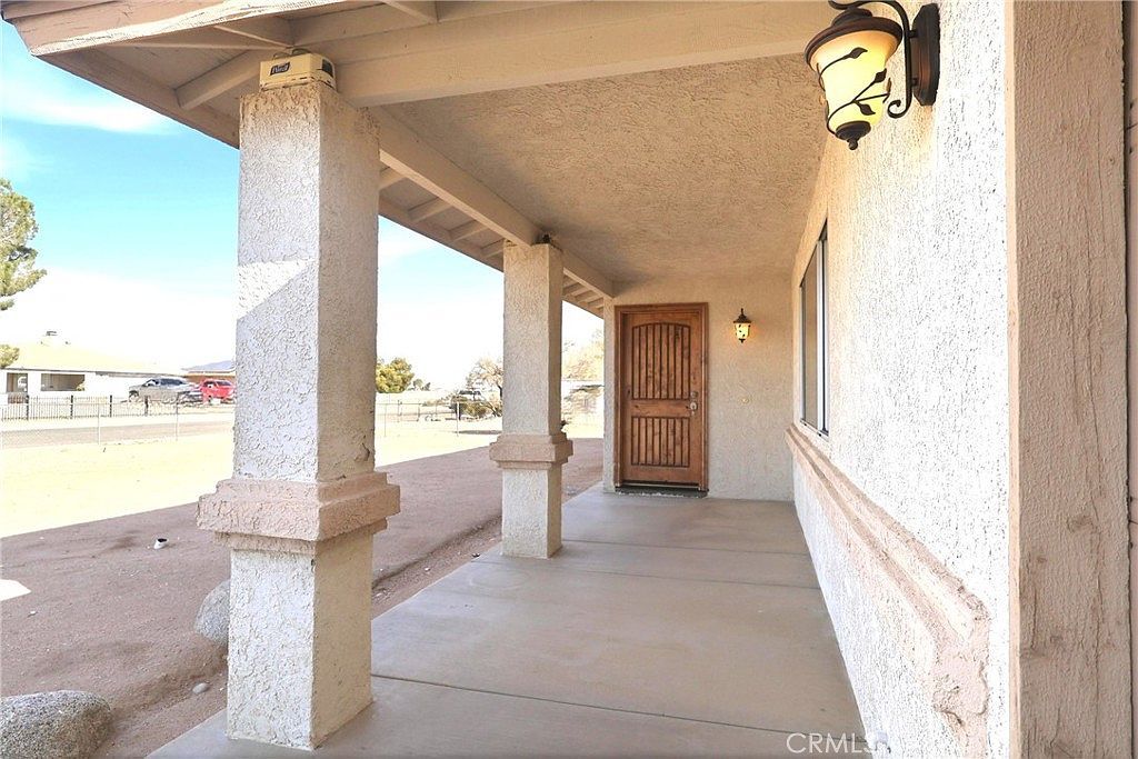 13475 Apple Blossom Ln Apple Valley, CA 92308 - Thumbnail 4