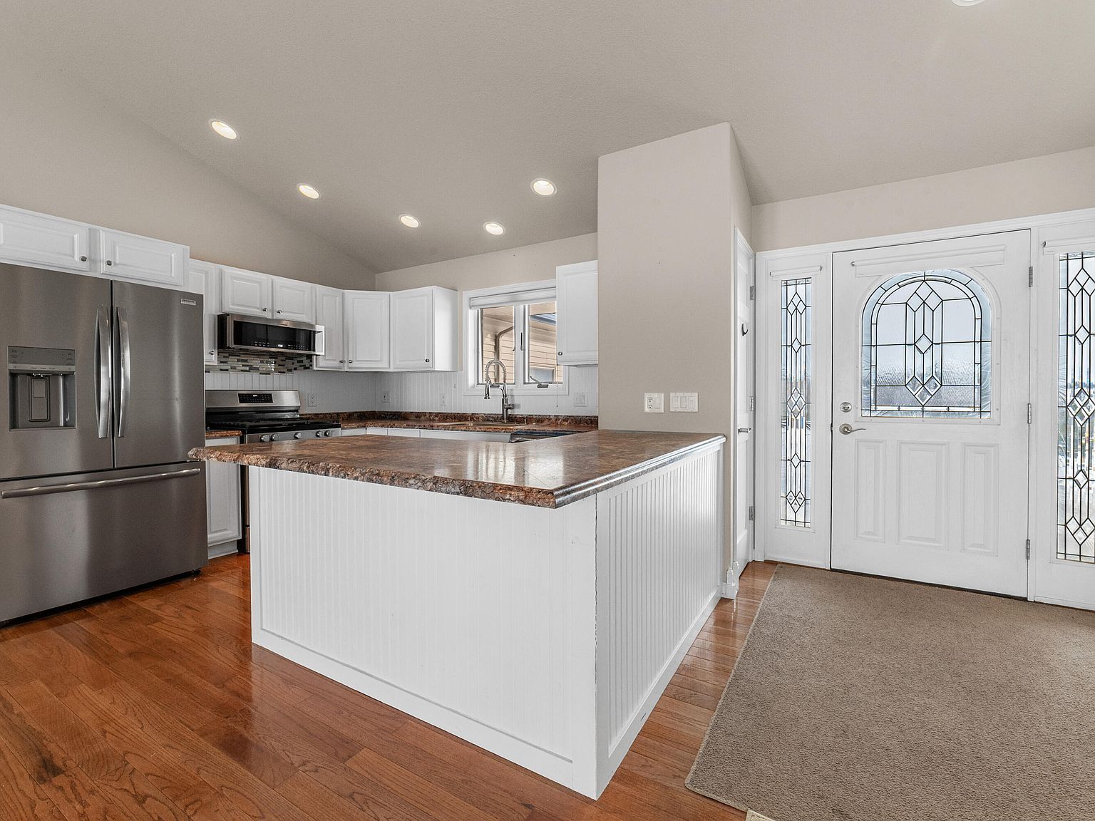 1541 Clearview Ln Gaylord, MI 49735 - Thumbnail 4