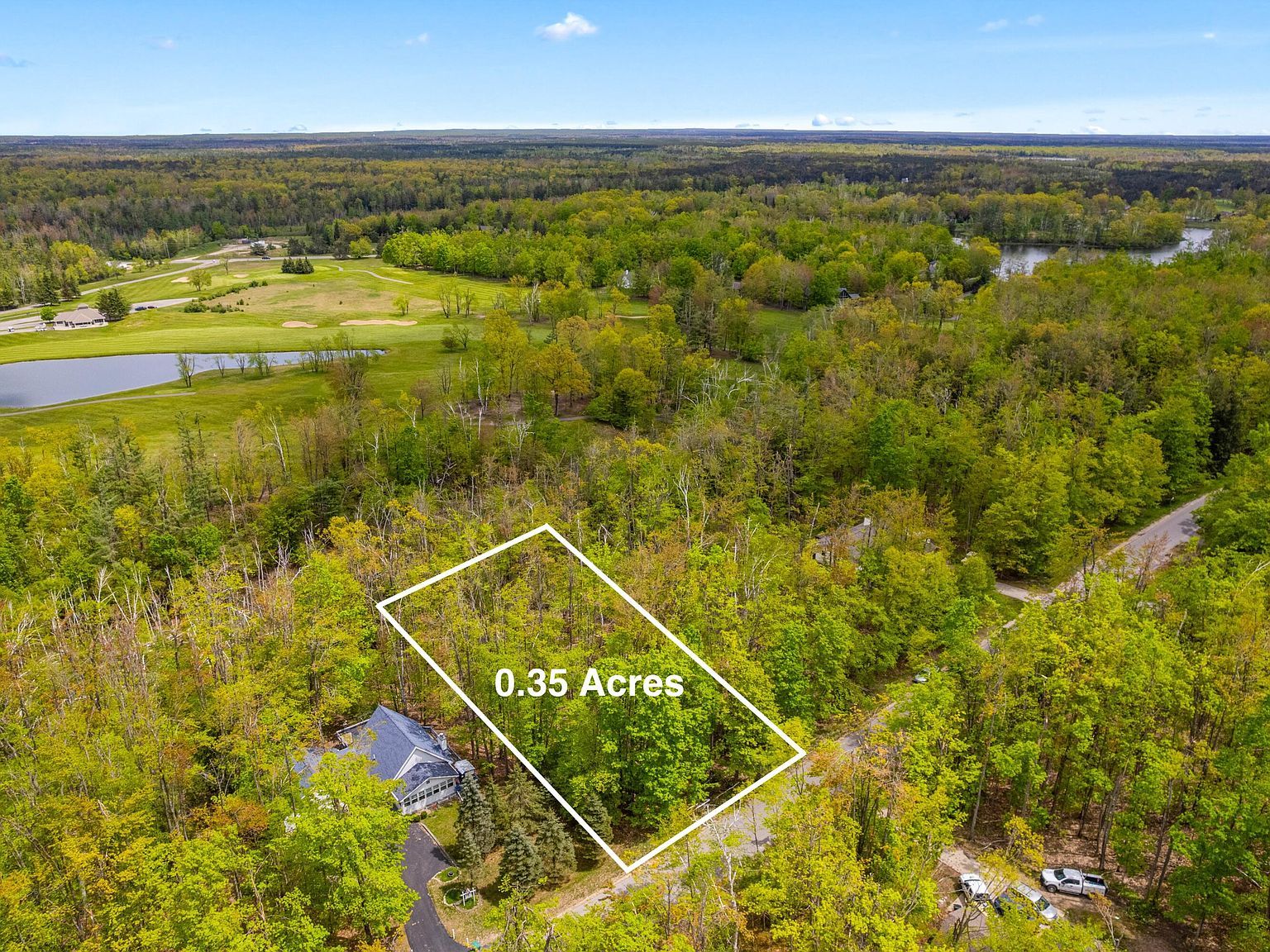 1474 Foothills Trl Gaylord, MI 49735 - Thumbnail 4