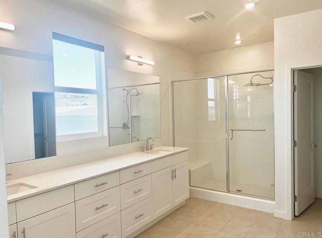 1624 Calle Oxton #2 Chula Vista, CA 91913 - Thumbnail 4