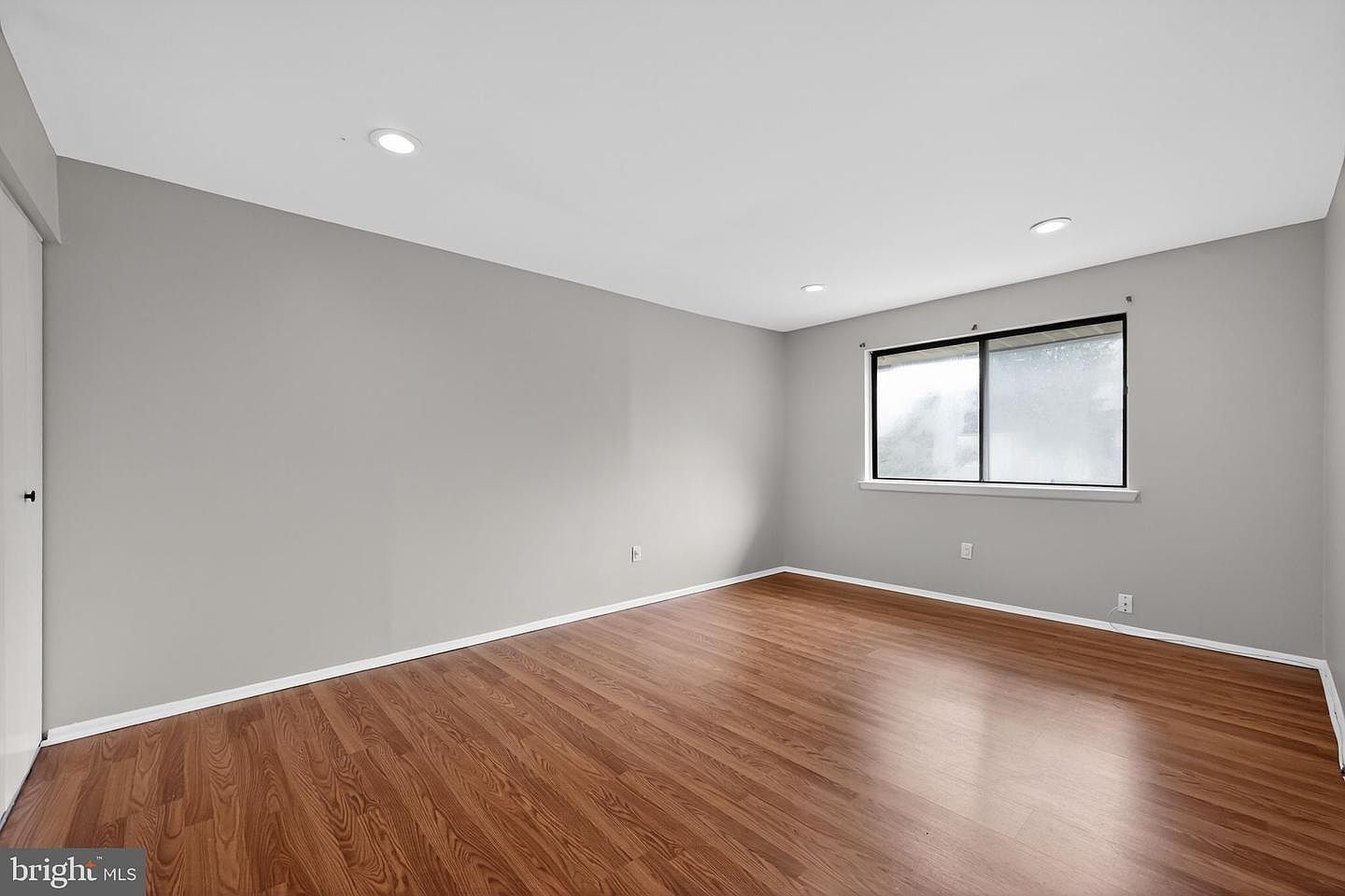 358 Saybrook Ln Wallingford, PA 19086 - Thumbnail 4