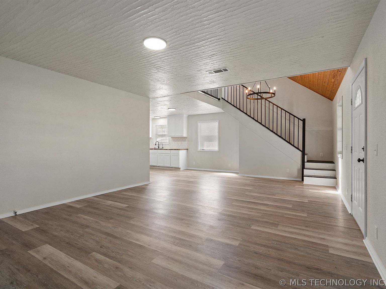 8004 S Bullet Prairie Rd Tishomingo, OK 73460 - Thumbnail 4