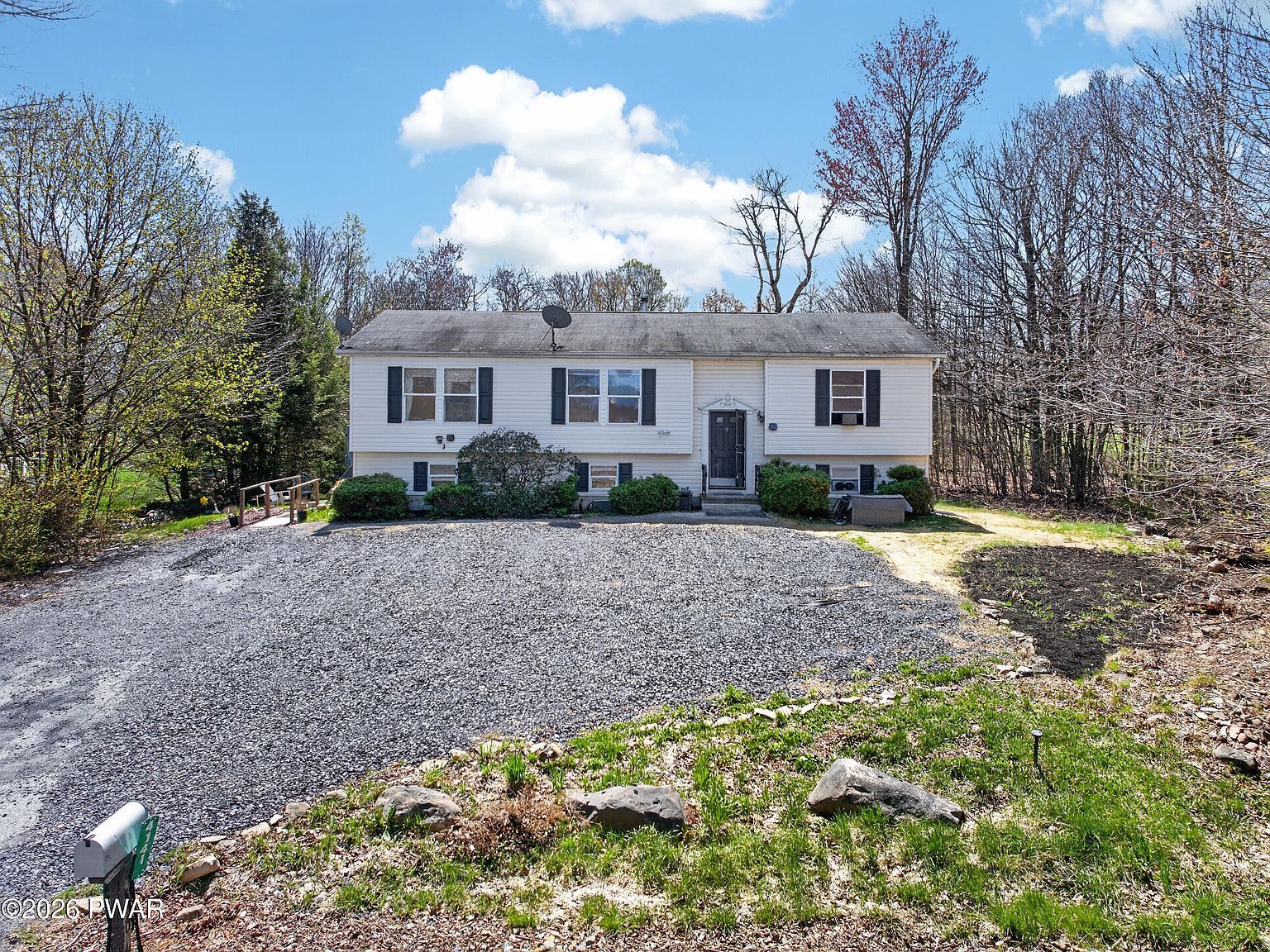 4141 Hickory Rd Tobyhanna, PA 18466 - Thumbnail 4