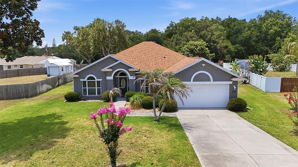 36723 Sundance Dr Grand Island, FL 32735 - Thumbnail 4