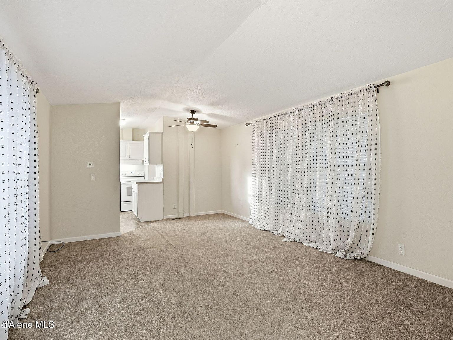 2489 W Plymouth Cir Coeur D Alene, ID 83815 - Thumbnail 4