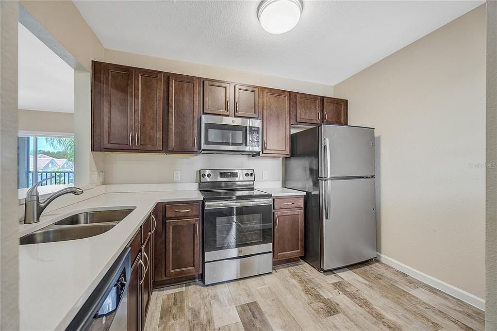1231 Godavari Way APT 203 Wesley Chapel, FL 33543 - Thumbnail 4