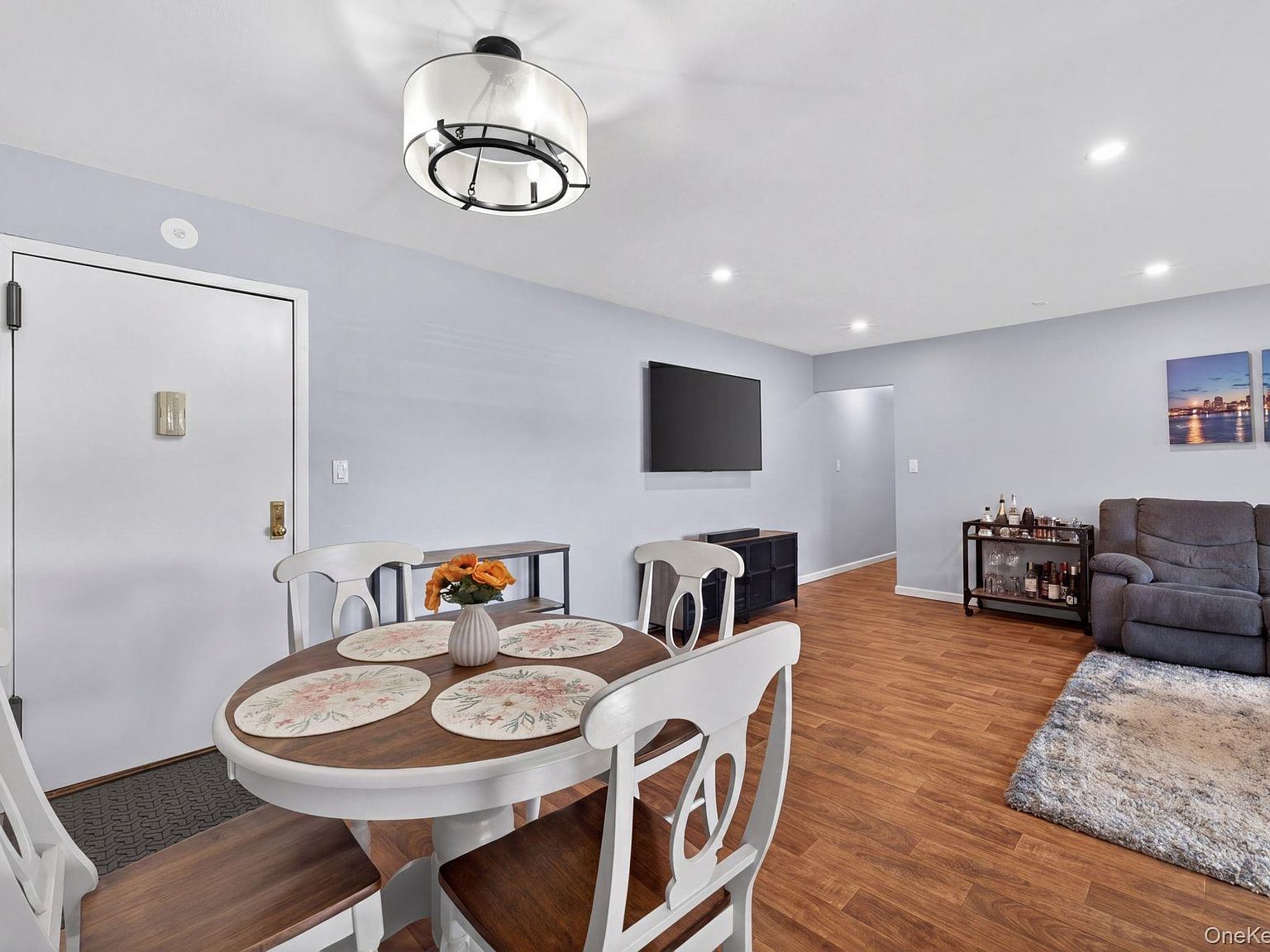 4 Rose St APT 6F1 Oceanside, NY 11572 - Thumbnail 4