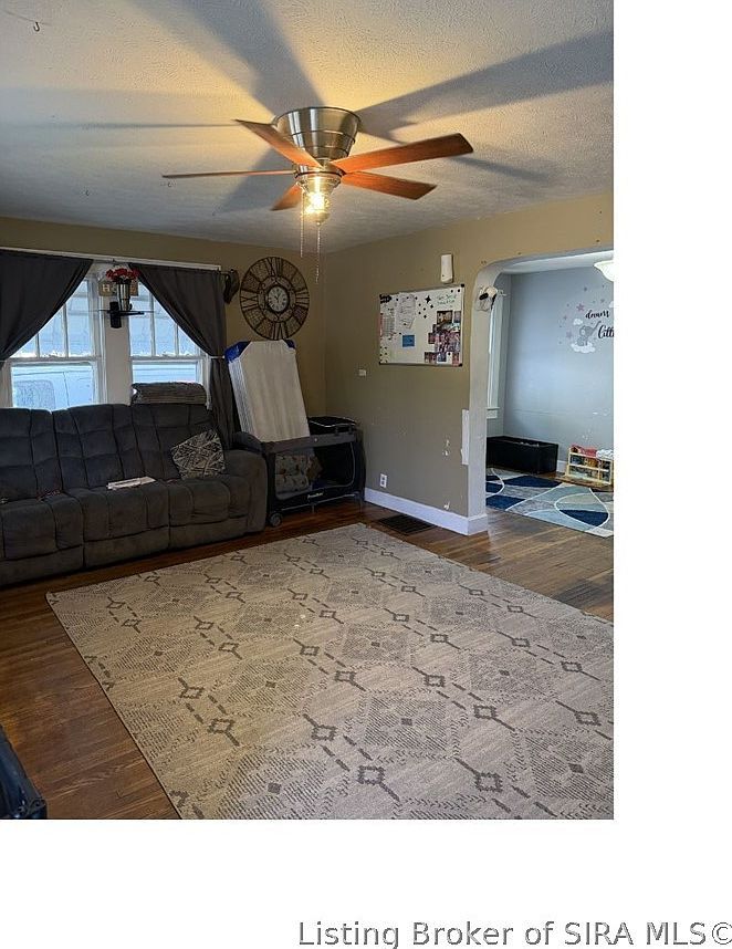904 E 2nd St Madison, IN 47250 - Thumbnail 4