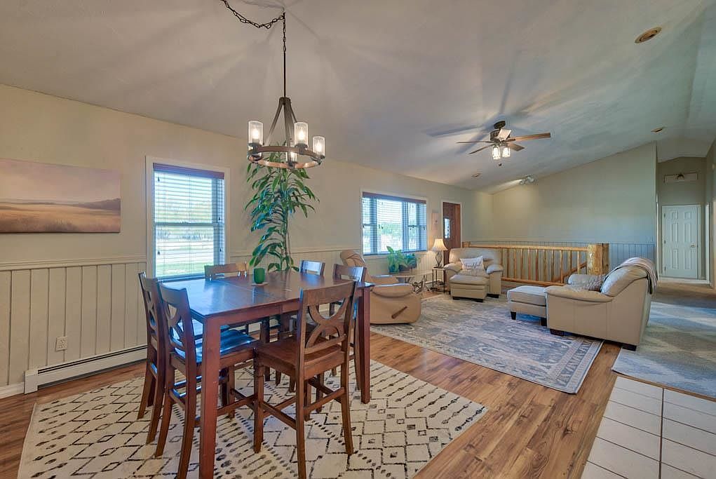 2132 26th St Cody, WY 82414 - Thumbnail 4