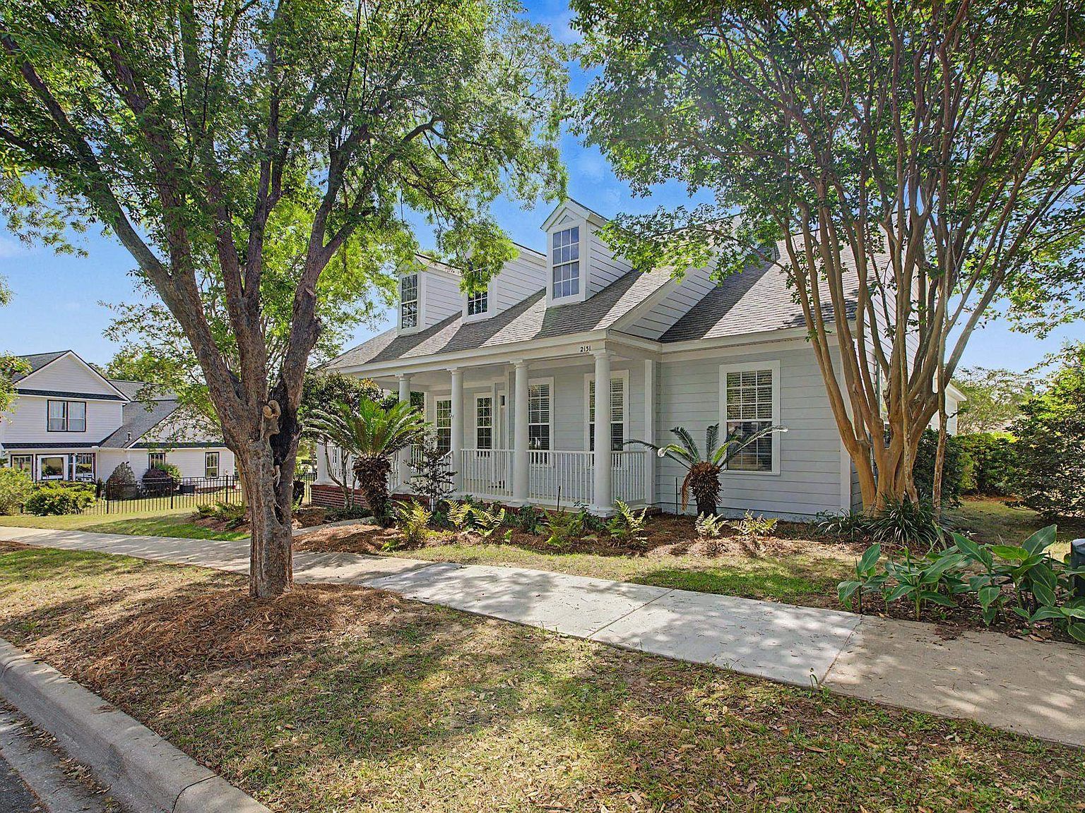 2131 Drayton Dr Tallahassee, FL 32311 - Thumbnail 4