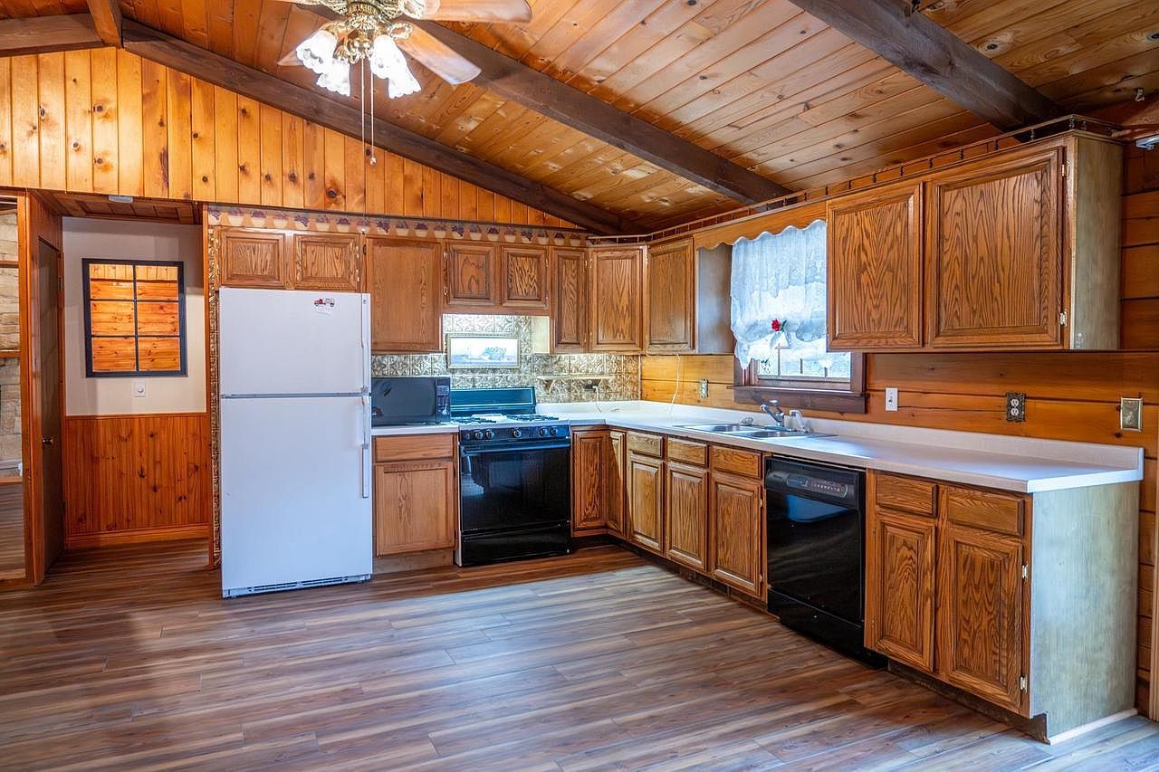 N11380 10th Ave Necedah, WI 54646 - Thumbnail 4