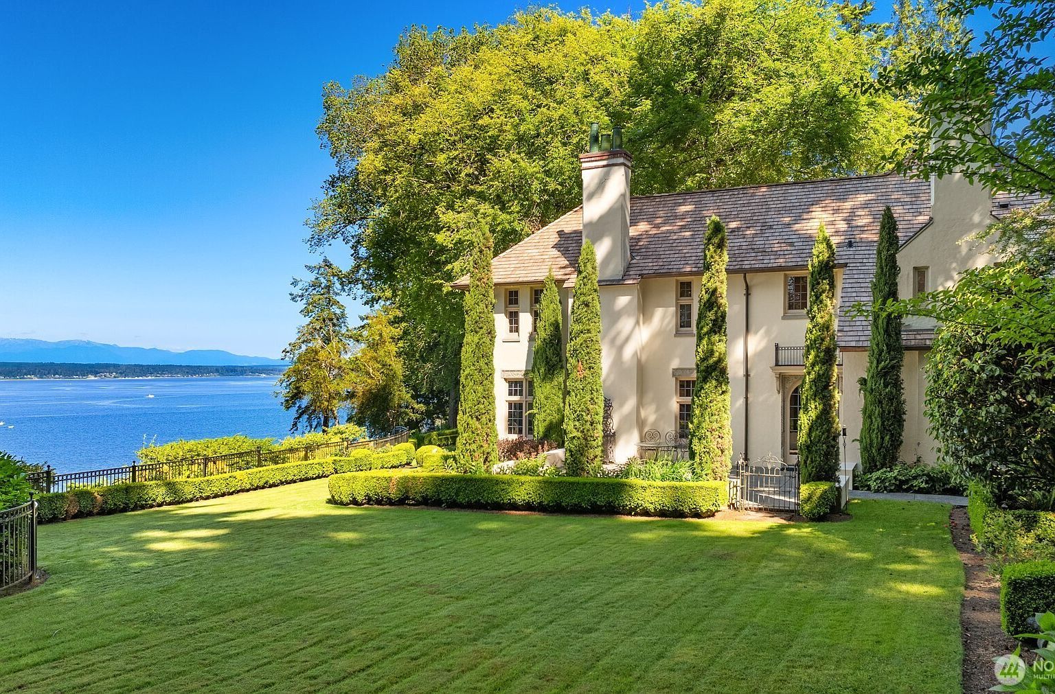 83 Olympic Dr NW Shoreline, WA 98177 - Thumbnail 4