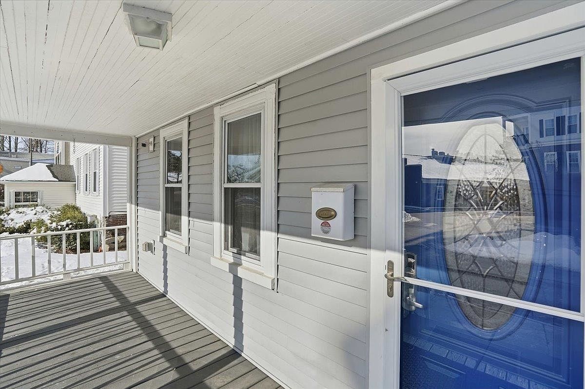 35 1st St Dover, NH 03820 - Thumbnail 4