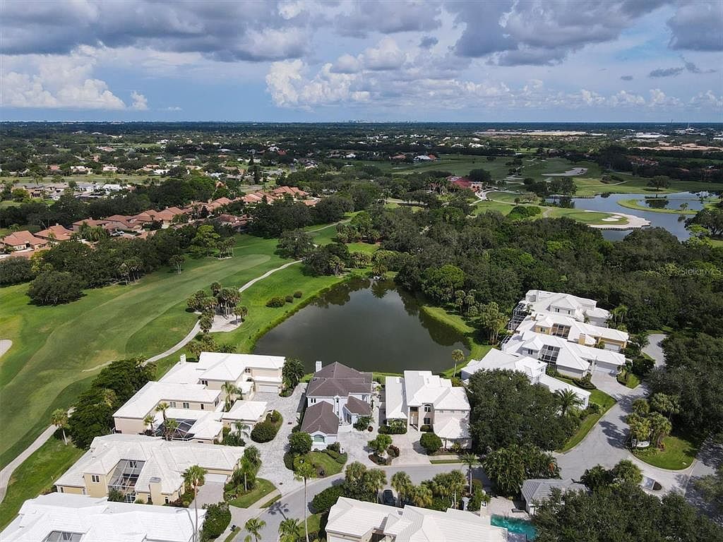 7716 Club Ln Sarasota, FL 34238 - Thumbnail 4