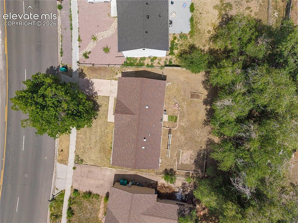 4011 E Pikes Peak Ave Colorado Springs, CO 80909 - Thumbnail 4