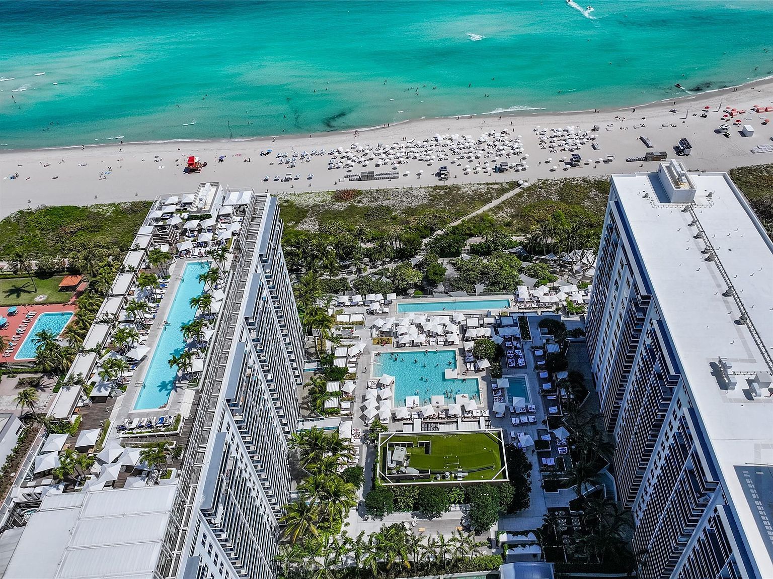 2301 Collins Ave APT 1015 Miami Beach, FL 33139 - Thumbnail 4