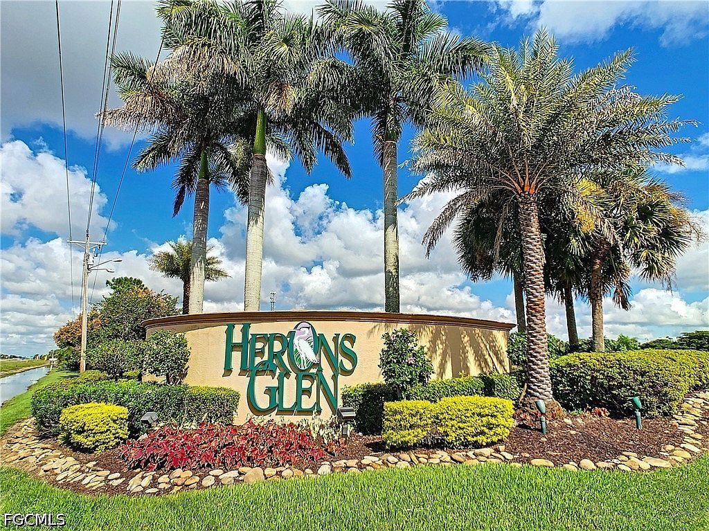 2561 Valparaiso Blvd North Fort Myers, FL 33917 - Thumbnail 4