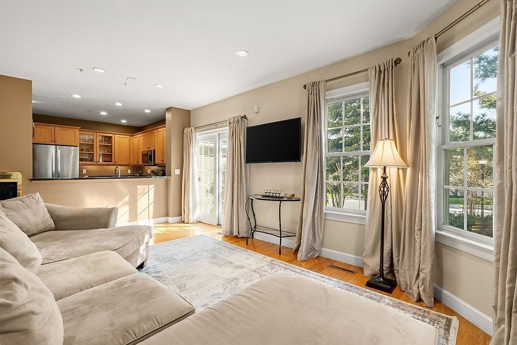 52 Tilden Commons Dr #52 Quincy, MA 02171 - Thumbnail 4