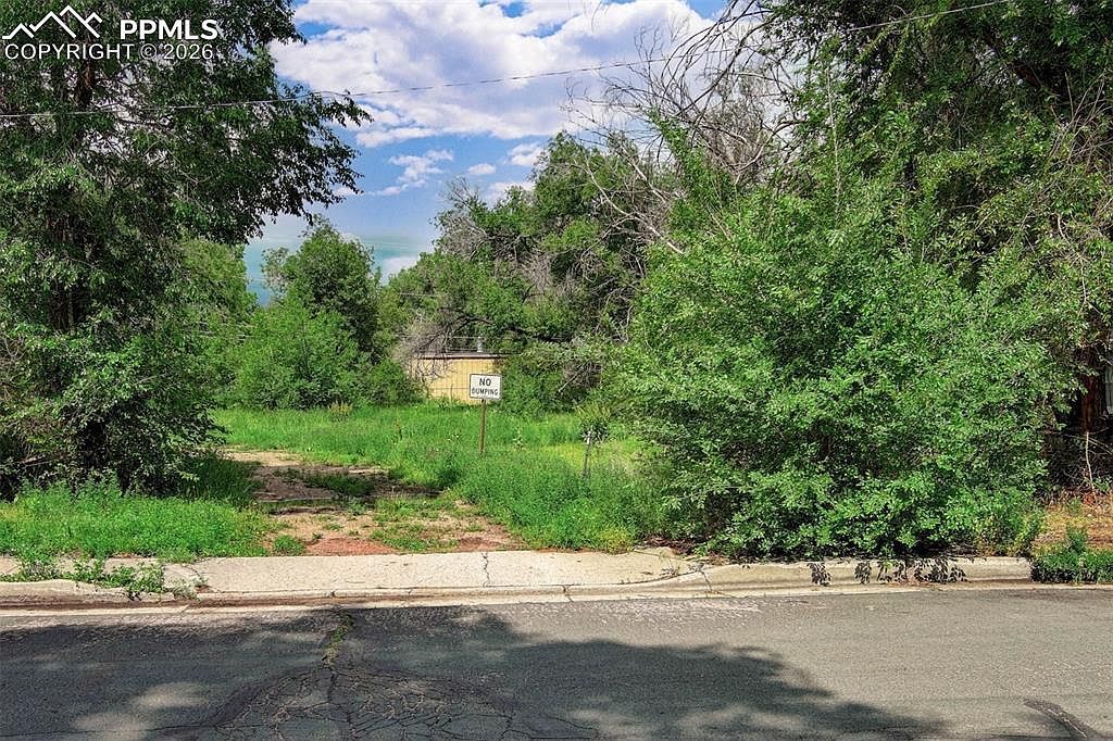 508 Sunset Rd Colorado Springs, CO 80909 - Thumbnail 4