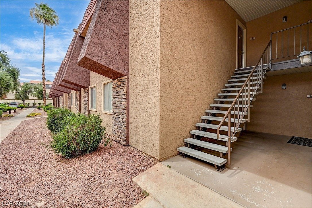 5404 River Glen Dr Unit 362 Spring Valley, NV 89103 - Thumbnail 4