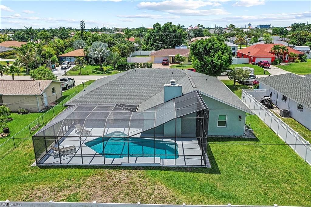 1715 SE 21st St Cape Coral, FL 33990 - Thumbnail 4