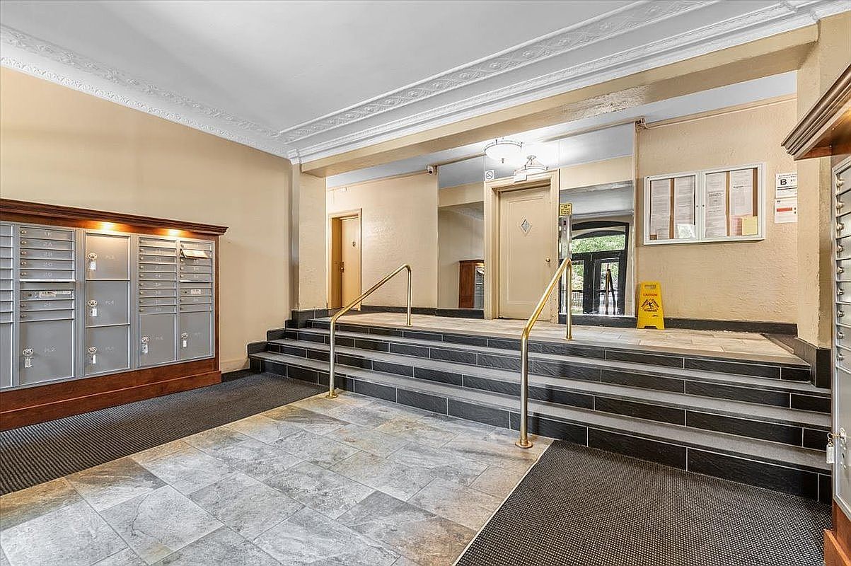 83-52 Talbot St APT 6H Kew Gardens, NY 11415 - Thumbnail 4