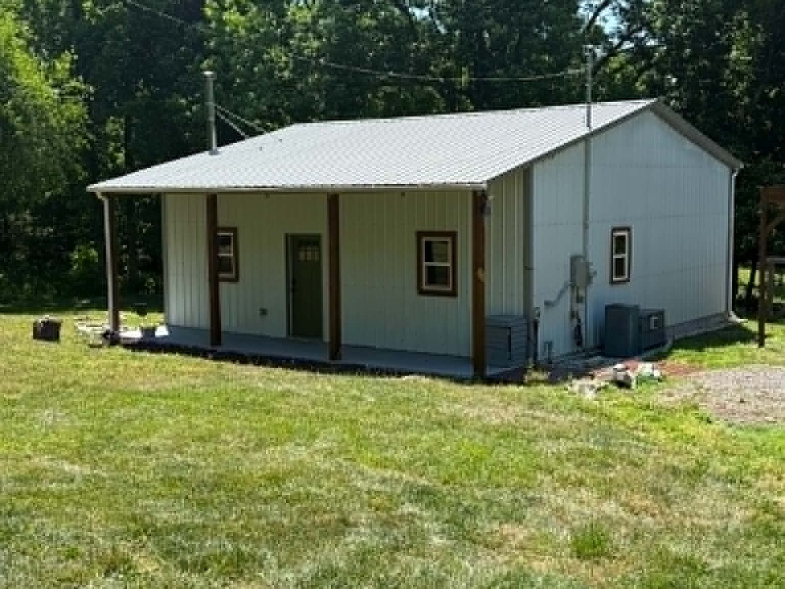 2267 Leatherwood Rd Stewart, TN 37175 - Thumbnail 4