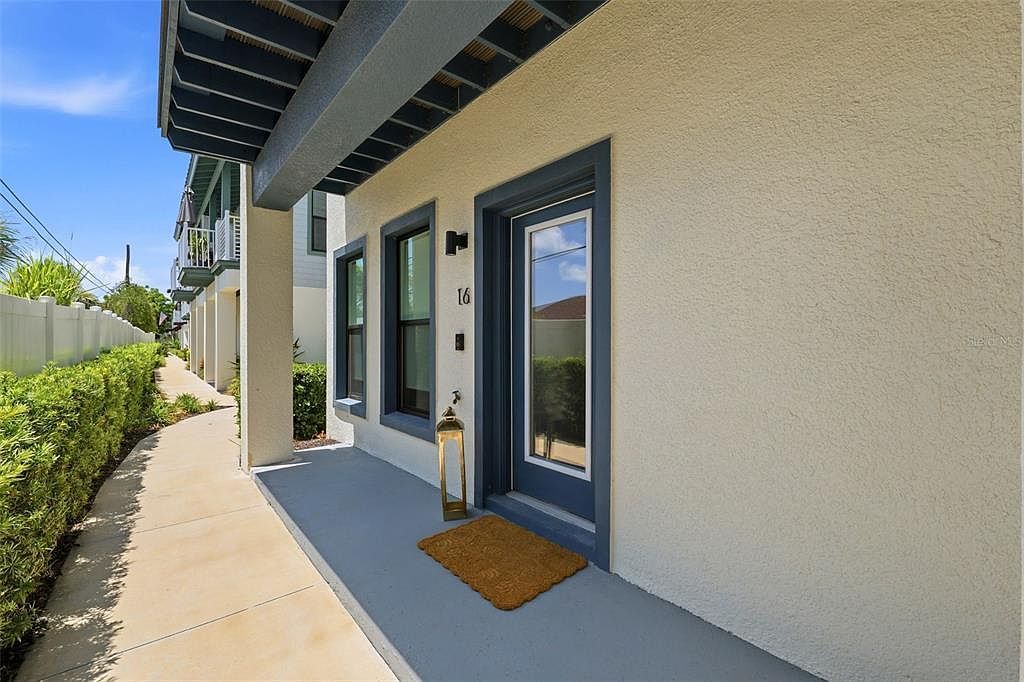 946 Highland Ave Unit 16 Dunedin, FL 34698 - Thumbnail 4
